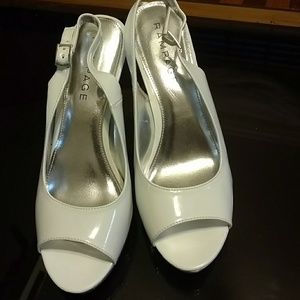 NWOT Rampage white peep toe heels